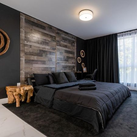 Miami Wood Apart Hotel New 2024 - Private Terrace - Free Garage - Beach 5 Min هوليوود المظهر الخارجي الصورة