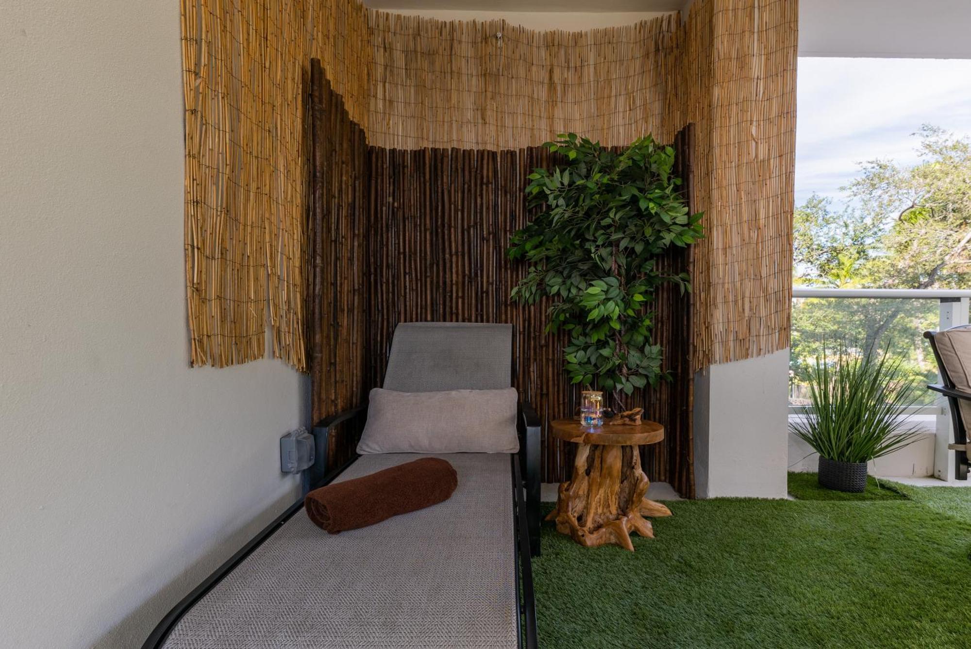 Miami Wood Apart Hotel New 2024 - Private Terrace - Free Garage - Beach 5 Min هوليوود المظهر الخارجي الصورة