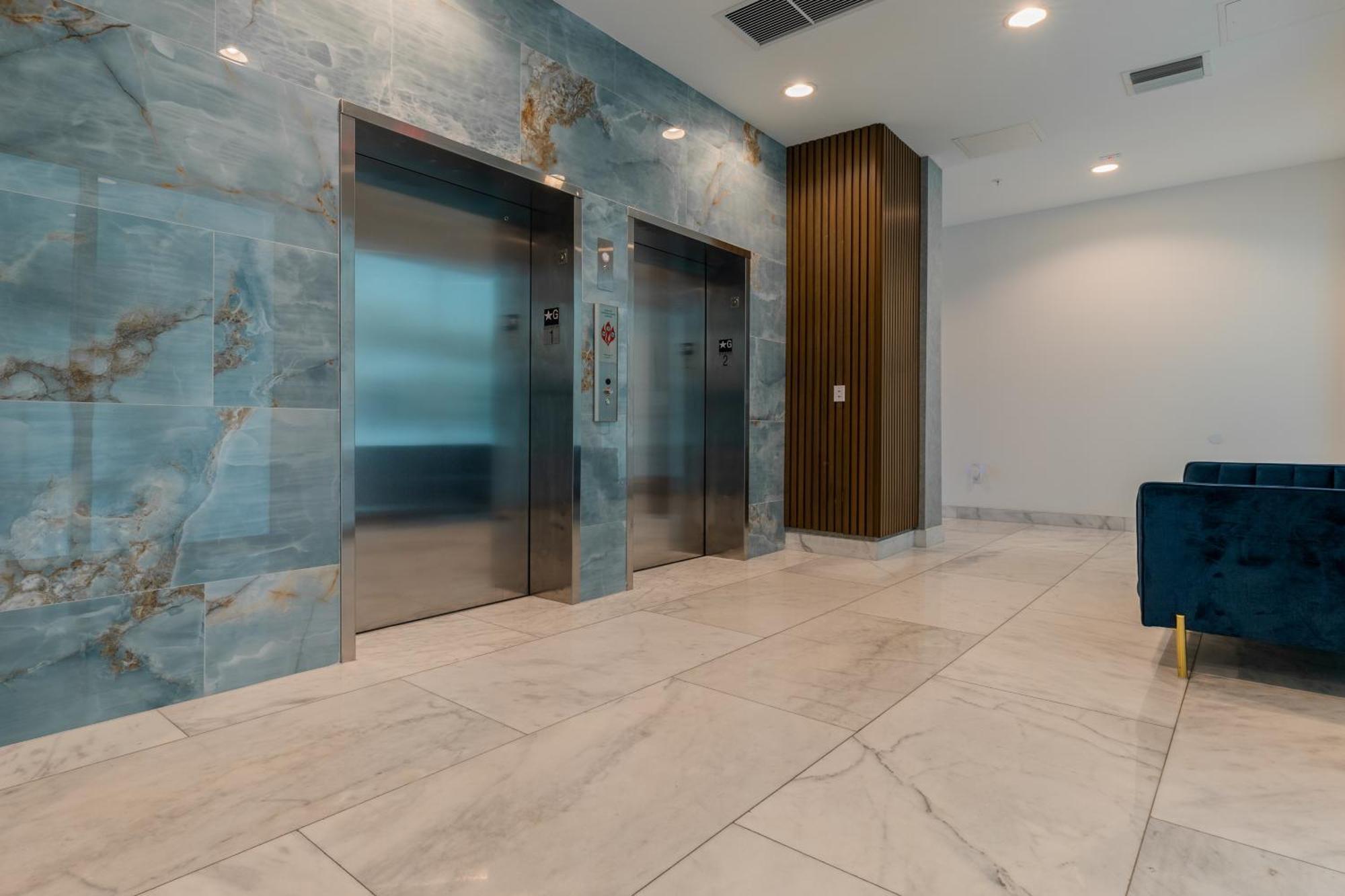Miami Wood Apart Hotel New 2024 - Private Terrace - Free Garage - Beach 5 Min هوليوود المظهر الخارجي الصورة